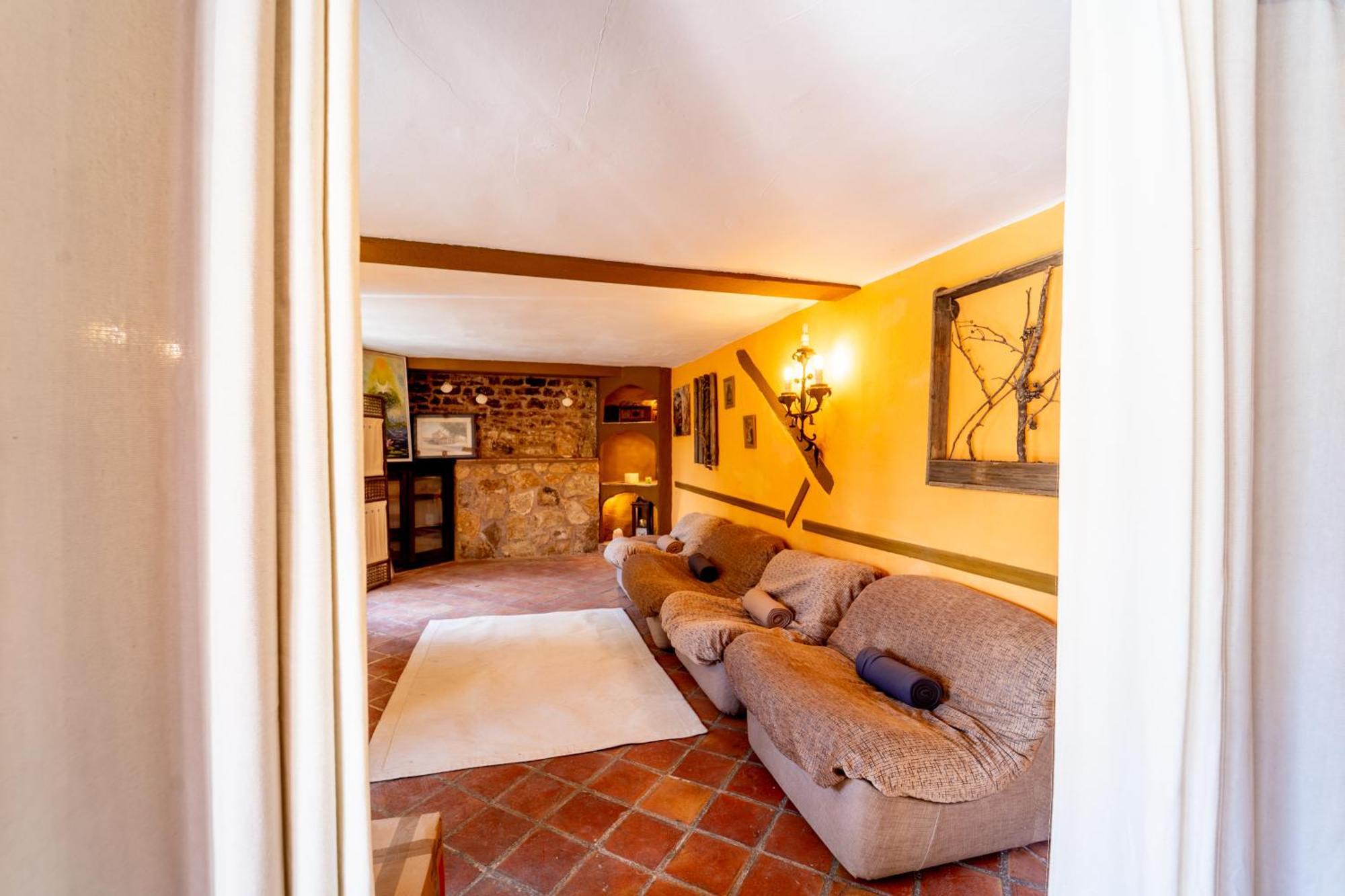 Hostel Atapuerca Inpulso Bagian luar foto